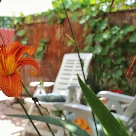 Apartment Taja, Cijela Kuca I Vrt Samo Za Vas Split Buitenkant foto