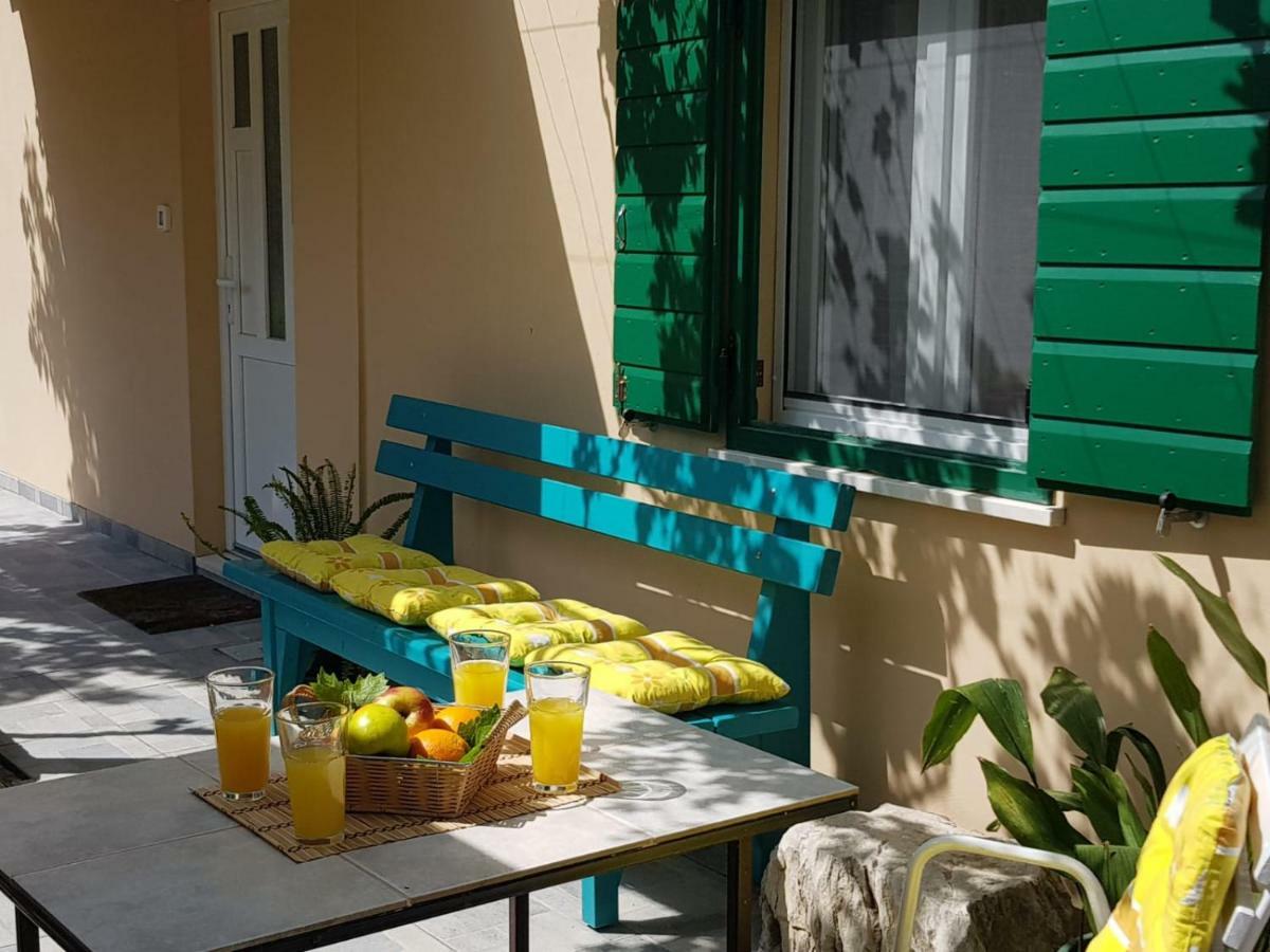Apartment Taja, Cijela Kuca I Vrt Samo Za Vas Split Buitenkant foto